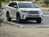 Toyota Highlander 2016 годаүшін11 500 000 тг. в Актау