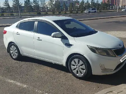 Kia Rio 2013 года за 3 900 000 тг. в Астана – фото 3