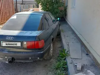 Audi 80