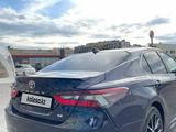 Toyota Camry 2021 года за 13 200 000 тг. в Алматы – фото 4