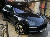 Porsche Cayenne 2012 года за 12 000 000 тг. в Астана