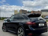 Porsche Cayenne 2012 года за 12 000 000 тг. в Астана – фото 2