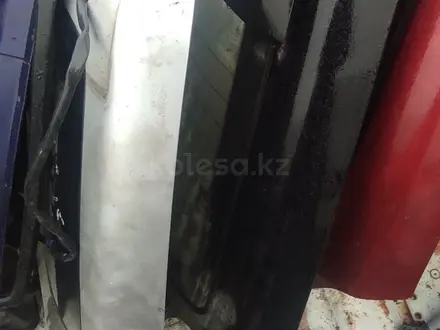 Крышка багажника субару форестер за 50 000 тг. в Алматы