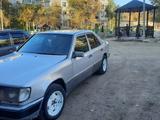 Mercedes-Benz E 200 1993 годаүшін850 000 тг. в Жезказган – фото 3
