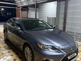Lexus ES 350 2016 года за 15 000 000 тг. в Шымкент