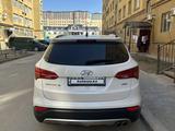 Hyundai Santa Fe 2013 года за 8 200 000 тг. в Актау – фото 3