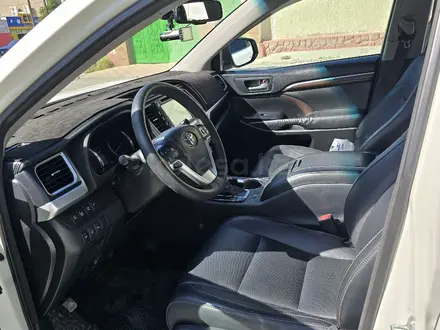 Toyota Highlander 2015 года за 16 999 999 тг. в Шымкент – фото 13