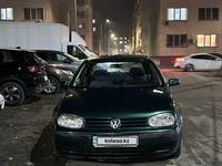 Volkswagen Golf 1998 годаfor3 500 000 тг. в Караганда