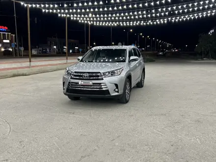 Toyota Highlander 2017 года за 14 000 000 тг. в Атырау – фото 15