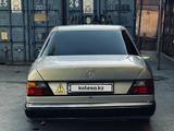 Mercedes-Benz E 230 1991 годаfor1 500 000 тг. в Шымкент – фото 4