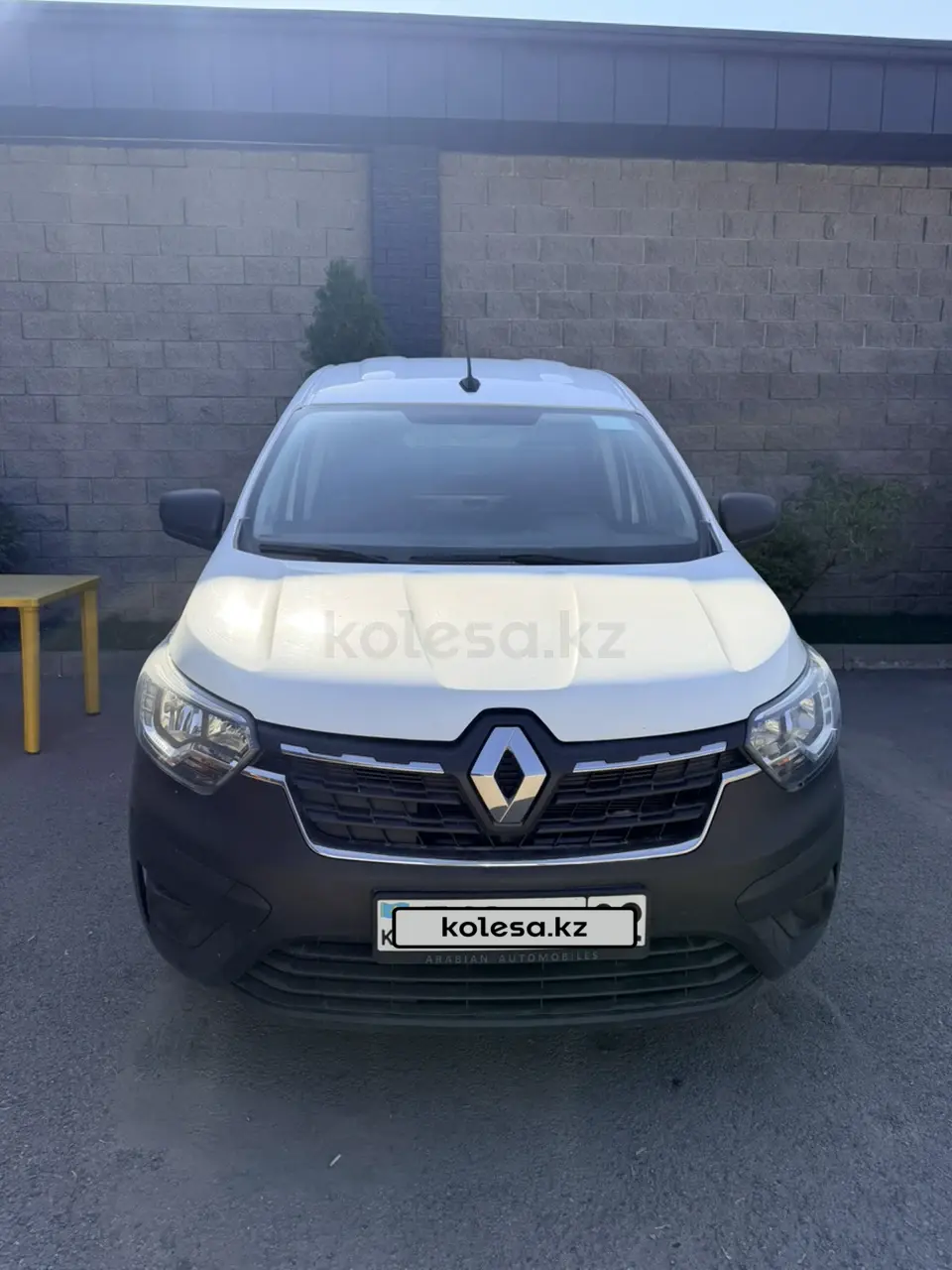 Renault Express, 2023