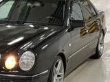 Mercedes-Benz E 320 1998 годаүшін3 500 000 тг. в Астана – фото 3