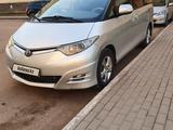 Toyota Previa 2006 года за 8 000 000 тг. в Астана – фото 3