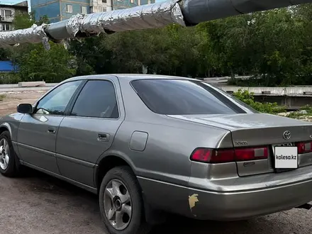 Toyota Camry 1999 года за 3 500 000 тг. в Караганда – фото 7