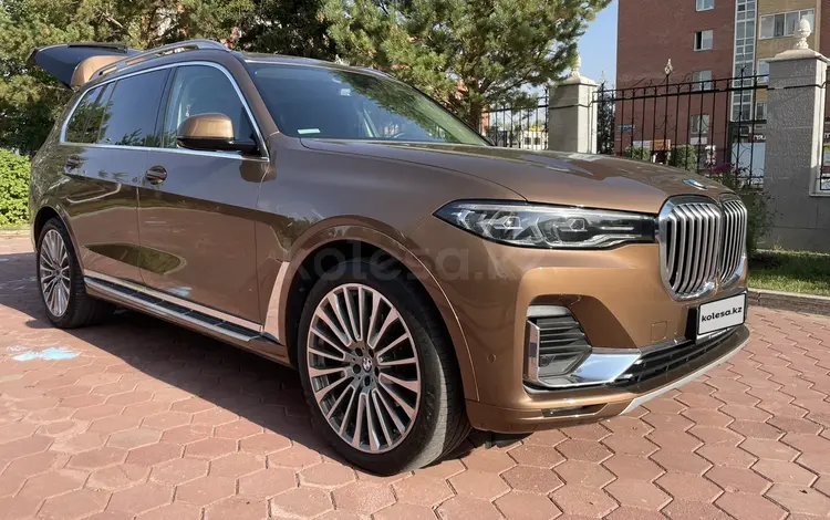 BMW X7 2019 года за 57 000 000 тг. в Астана