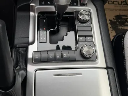 Toyota Land Cruiser 2019 года за 34 000 000 тг. в Алматы – фото 9