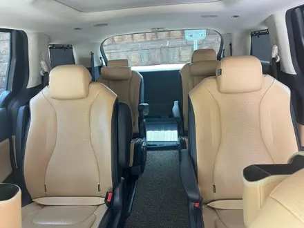 Kia Carnival 2020 года за 18 100 000 тг. в Алматы – фото 5
