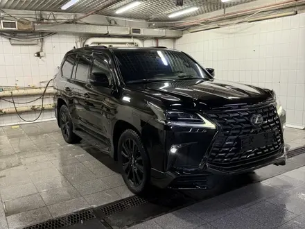 Lexus LX 570 2018 года за 49 000 000 тг. в Астана – фото 12