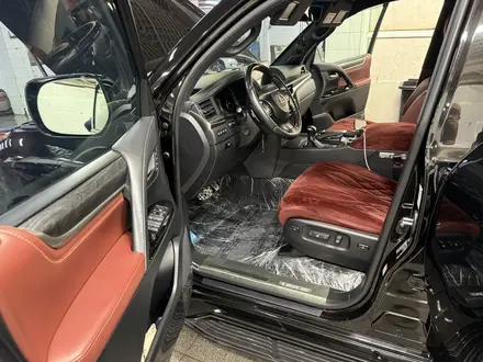 Lexus LX 570 2018 года за 49 000 000 тг. в Астана – фото 4