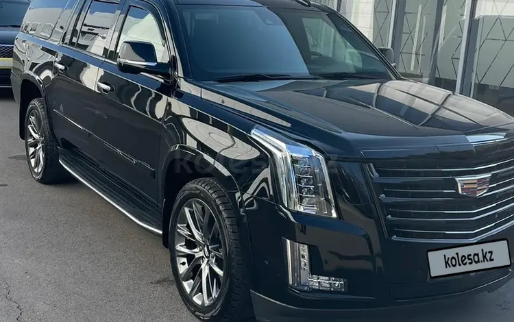 Cadillac Escalade 2020 года за 36 000 000 тг. в Астана