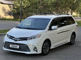 Toyota Sienna 2018 года за 21 500 000 тг. в Алматы – фото 2