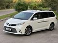 Toyota Sienna 2018 года за 21 500 000 тг. в Алматы