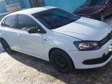 Volkswagen Polo 2015 годаүшін3 500 000 тг. в Алматы – фото 2