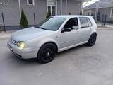 Volkswagen Golf 1999 года за 2 250 000 тг. в Алматы