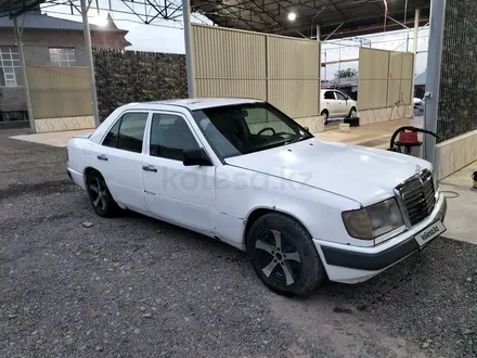 Mercedes-Benz E 230 1989 года за 600 000 тг. в Шымкент – фото 2