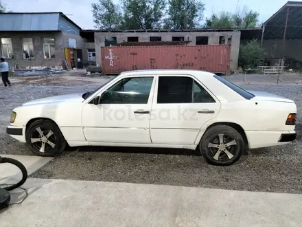 Mercedes-Benz E 230 1989 года за 600 000 тг. в Шымкент – фото 4