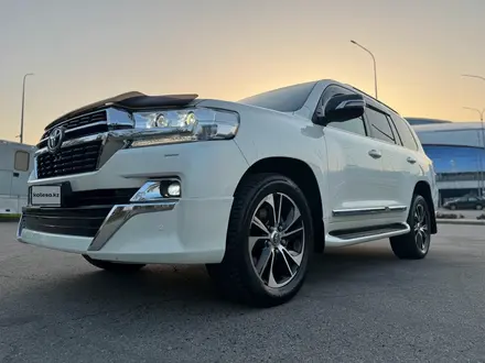 Toyota Land Cruiser 2021 года за 43 000 000 тг. в Алматы – фото 2