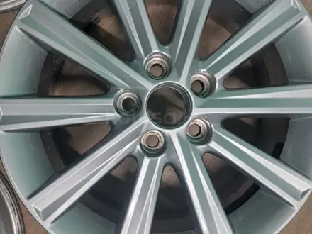 ДИСКИ TOYOTA CAMRY R17 за 190 000 тг. в Алматы – фото 3