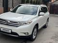 Toyota Highlander 2013 года за 15 500 000 тг. в Алматы