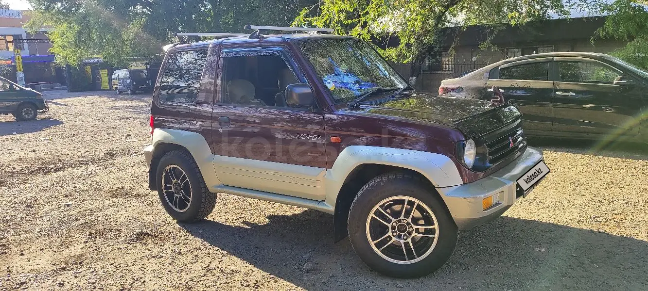 Mitsubishi Pajero Junior, 1996