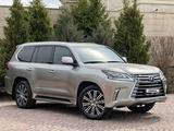 Lexus LX 570 2018 года за 42 500 000 тг. в Алматы – фото 2