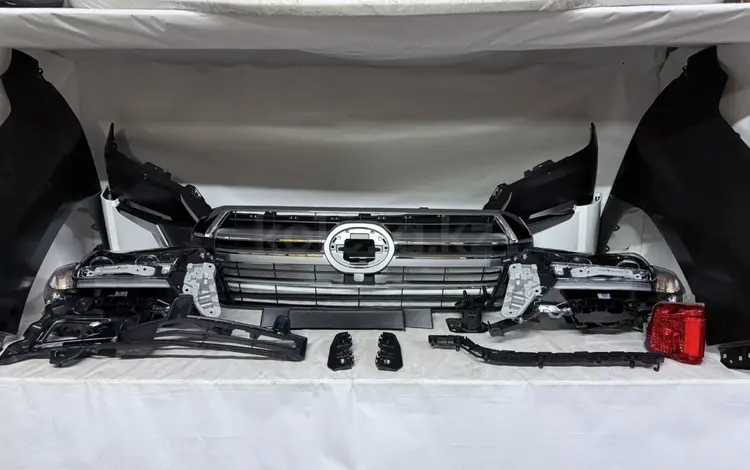 Бампер передний на Toyota за 45 000 тг. в Алматы
