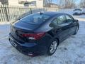 Hyundai Elantra 2019 года за 5 300 000 тг. в Уральск – фото 2