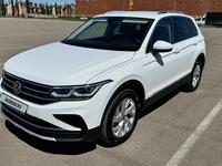 Volkswagen Tiguan 2021 года за 13 900 000 тг. в Астана