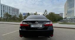 Toyota Camry 2016 годаүшін11 100 000 тг. в Астана – фото 5