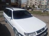 Volkswagen Passat 1994 годаүшін3 300 000 тг. в Астана