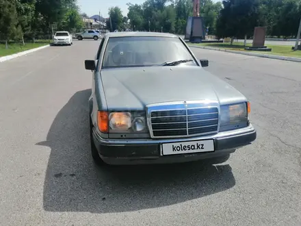 Mercedes-Benz E 230 1991 года за 1 300 000 тг. в Шымкент