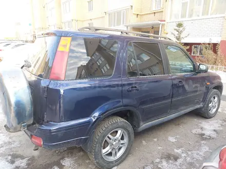 Honda CR-V 1998 года за 2 300 000 тг. в Актобе – фото 3