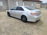 Toyota Camry 2010 года за 5 500 000 тг. в Кульсары – фото 4