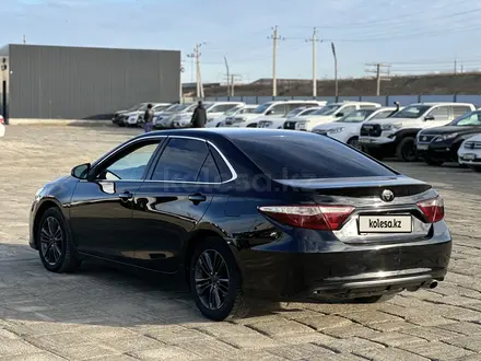 Toyota Camry 2016 года за 7 550 000 тг. в Атырау – фото 4