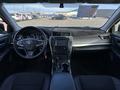 Toyota Camry 2016 года за 7 550 000 тг. в Атырау – фото 9
