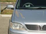 Toyota Vista 2000 года за 2 900 000 тг. в Астана – фото 2