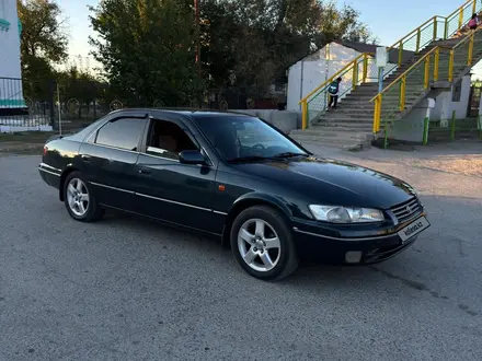 Toyota Camry 1998 года за 4 000 000 тг. в Шиели – фото 5