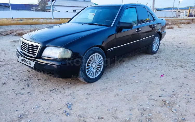 Mercedes-Benz C 220 1997 года за 1 380 000 тг. в Жанаозен