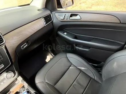 Mercedes-Benz GLE 43 AMG 2016 года за 25 000 000 тг. в Алматы – фото 17