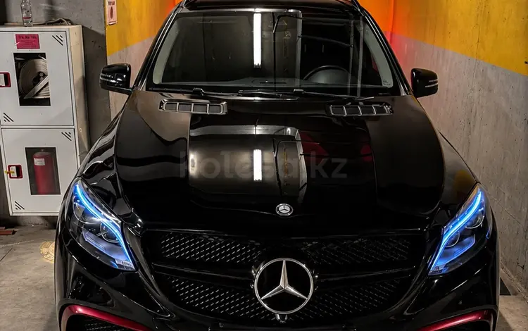 Mercedes-Benz GLE 43 AMG 2016 годаүшін25 000 000 тг. в Алматы